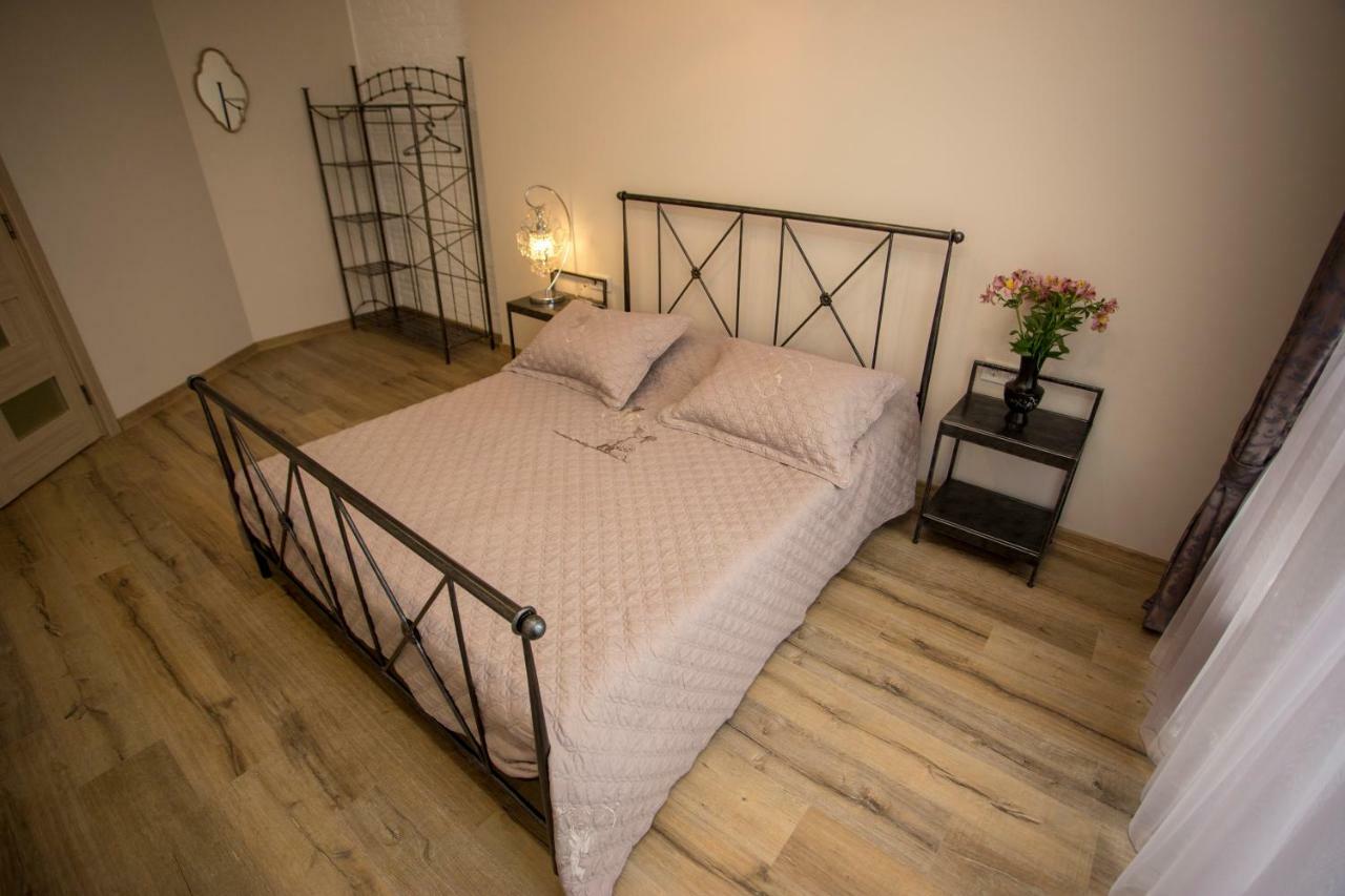 Nano'S Exclusive Fashionable Apartment 巴统 外观 照片