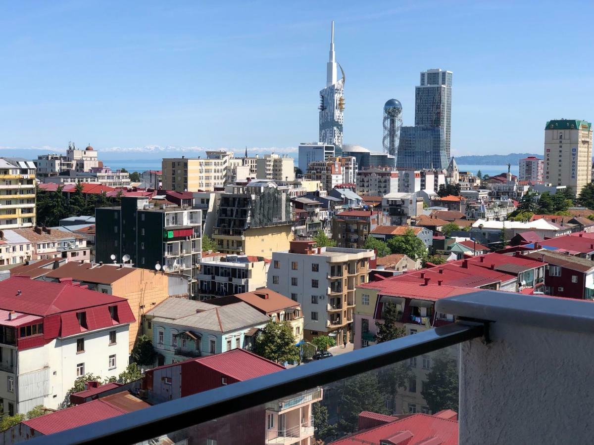 Nano'S Exclusive Fashionable Apartment 巴统 外观 照片
